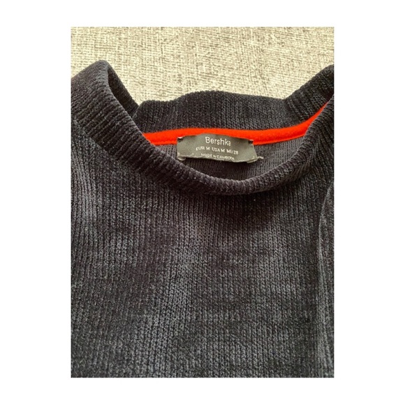 Bershka’s round neck sweater - Picture 2 of 2